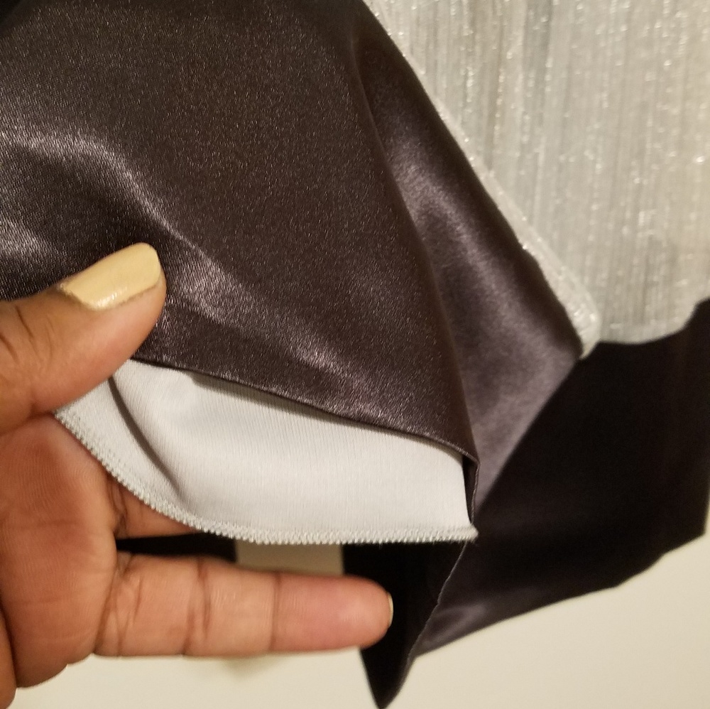 Dress - Picture 6 of 6